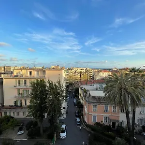 casa-vacanze-nido-al-mare.hotelitalianriviera.com/